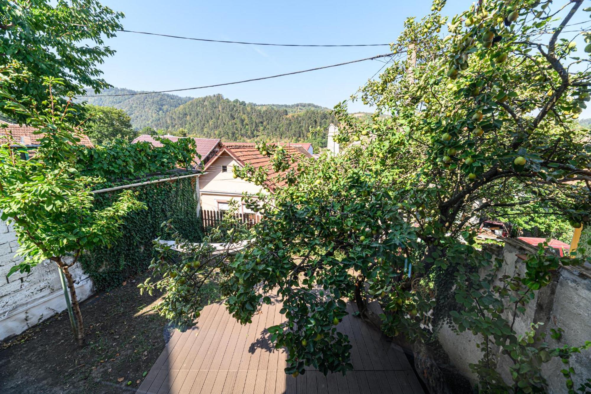 Lagom - Hot Tub Hideout บราชอฟ ภายนอก รูปภาพ